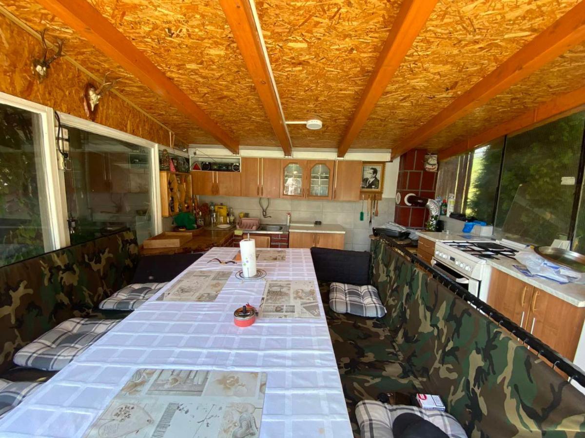Villa Dino Kulen Vakuf Exterior foto