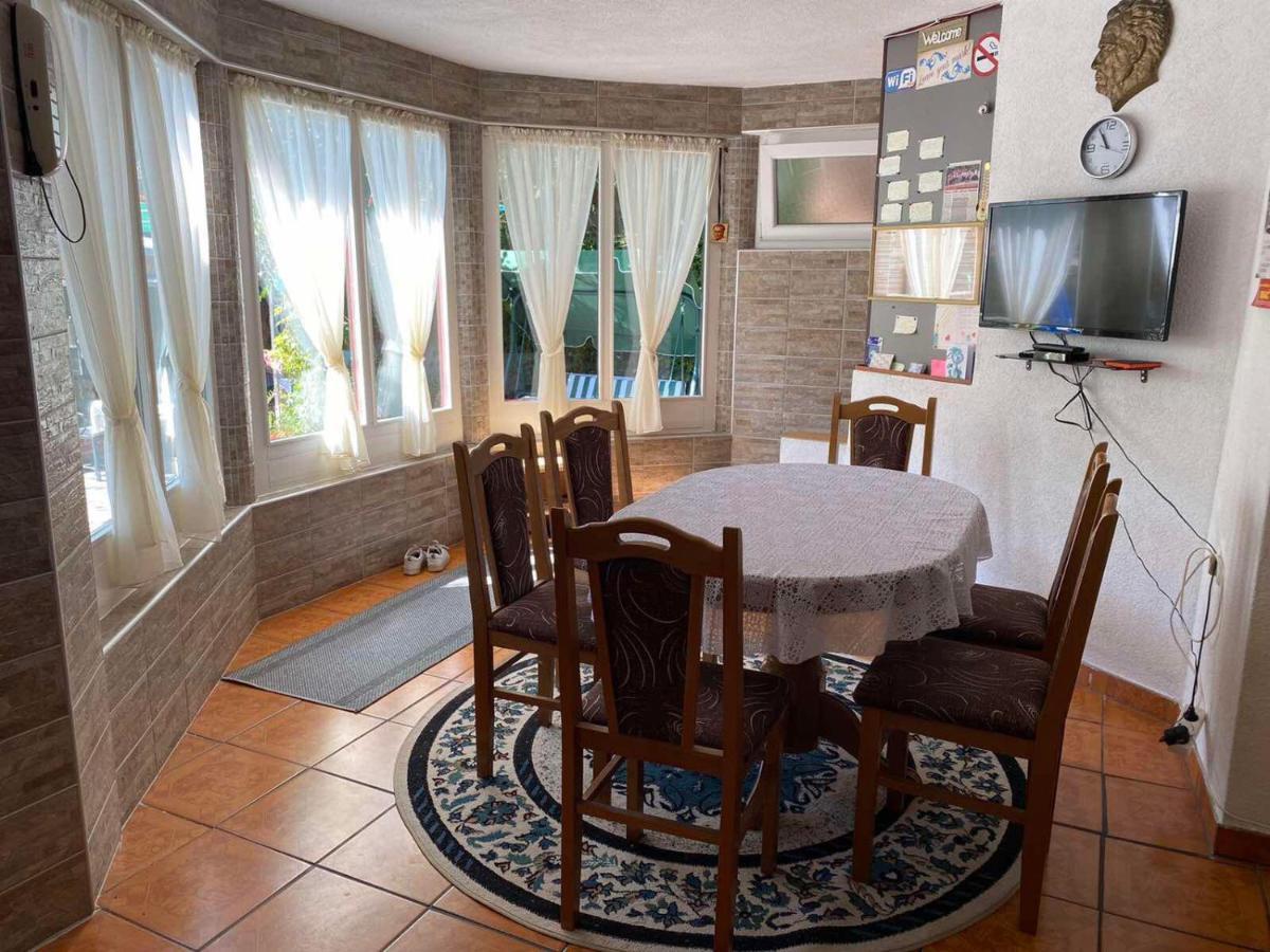 Villa Dino Kulen Vakuf Exterior foto